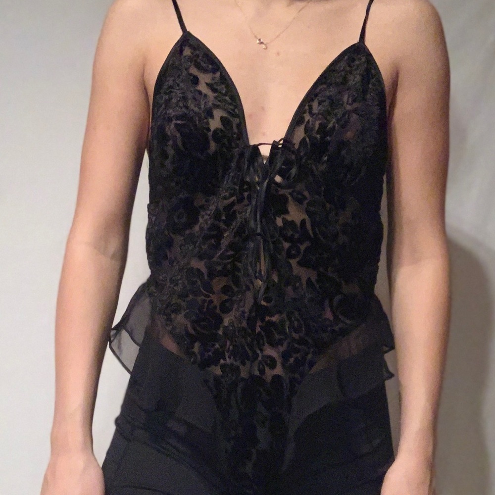 Vintage Velvet Floral Lace Up Lingerie